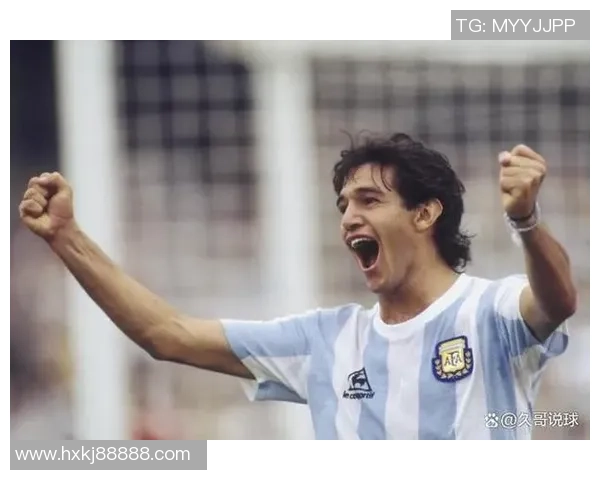 足球传奇陨落悲歌：怀念球星离世与永恒的绿茵记忆